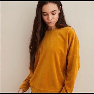 Aerie Mustard chunky velvet sweater